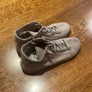 Dolce Vita Grey Sneakers